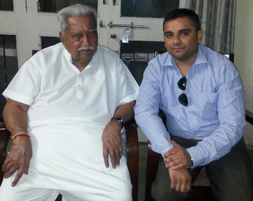 Viral Parekh with Shri Keshu Bhai Patel